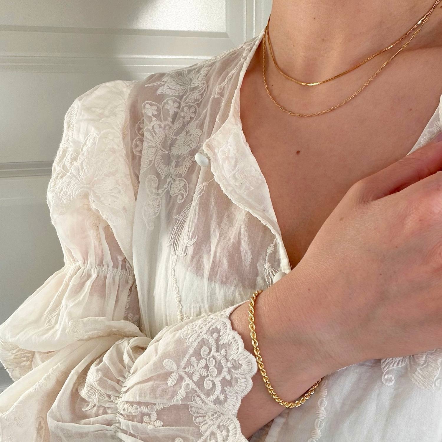 DETAIL245395